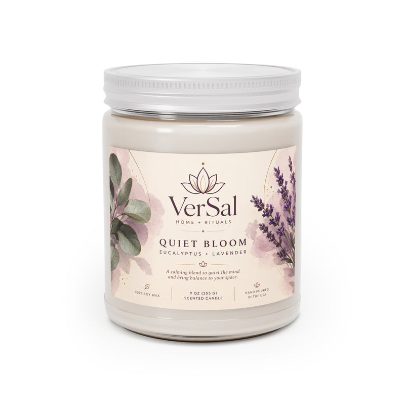 Vela aromática VerSal Quiet Bloom de eucalipto y lavanda, formato de 9 oz.